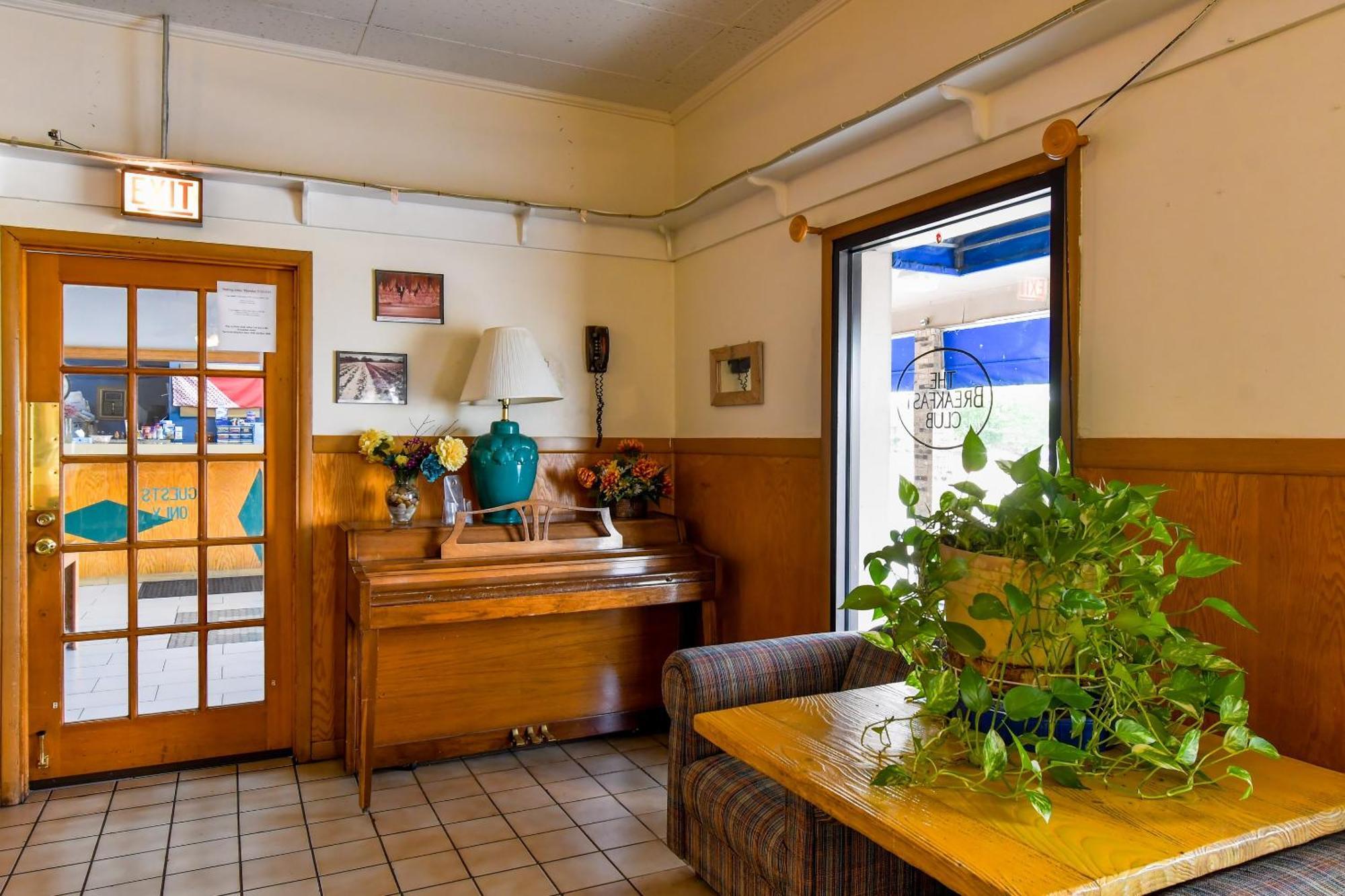 Hotel Oyo Lindale