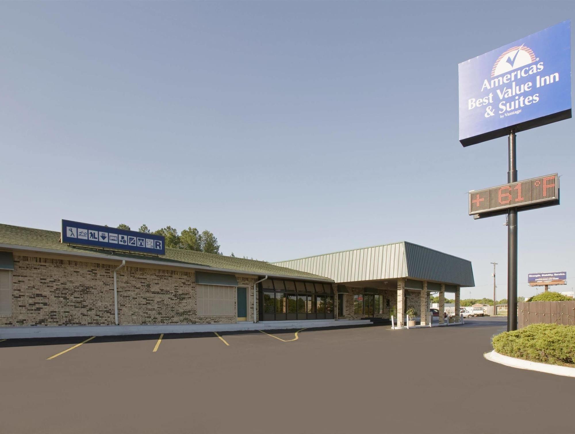 Hotel Oyo Lindale Tyler